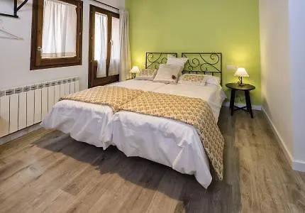 Emphasis Guest House Caserras Country house