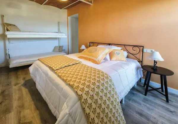 Emphasis Guest House Caserras Country house